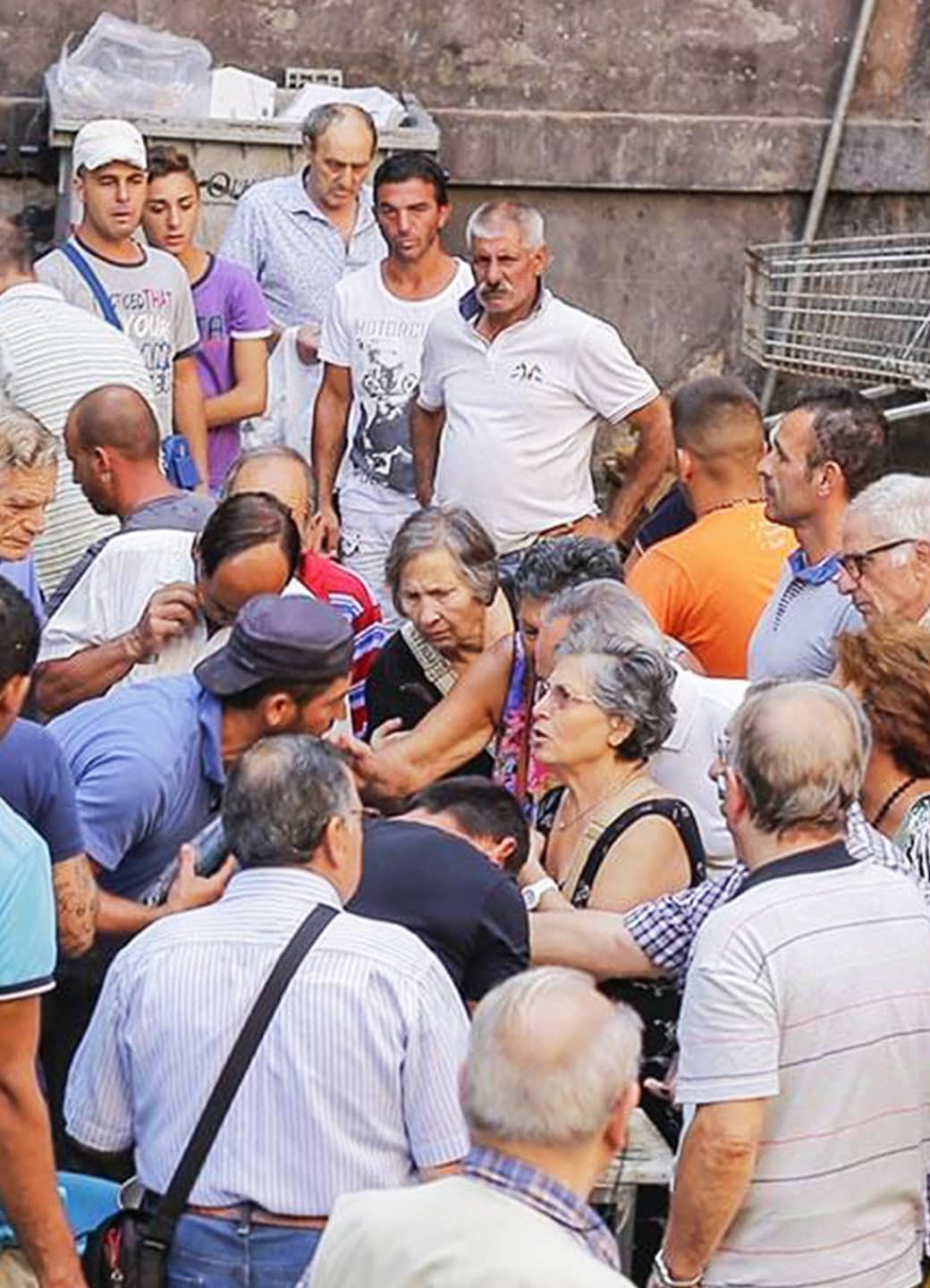 Markets in Catania, Sicily | Edelweiss, image size:1040x1440
